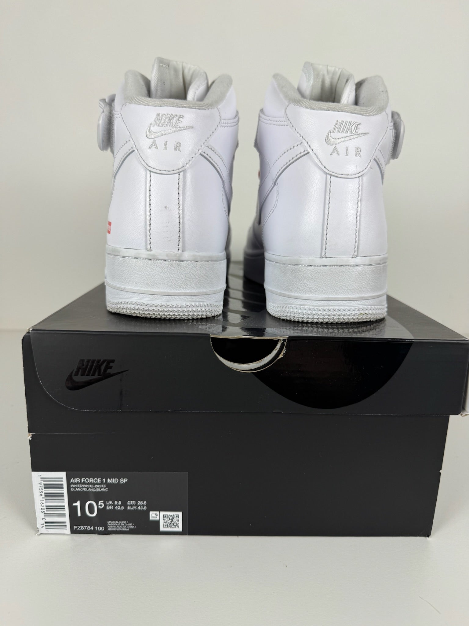 Supreme high top air forces 10.5