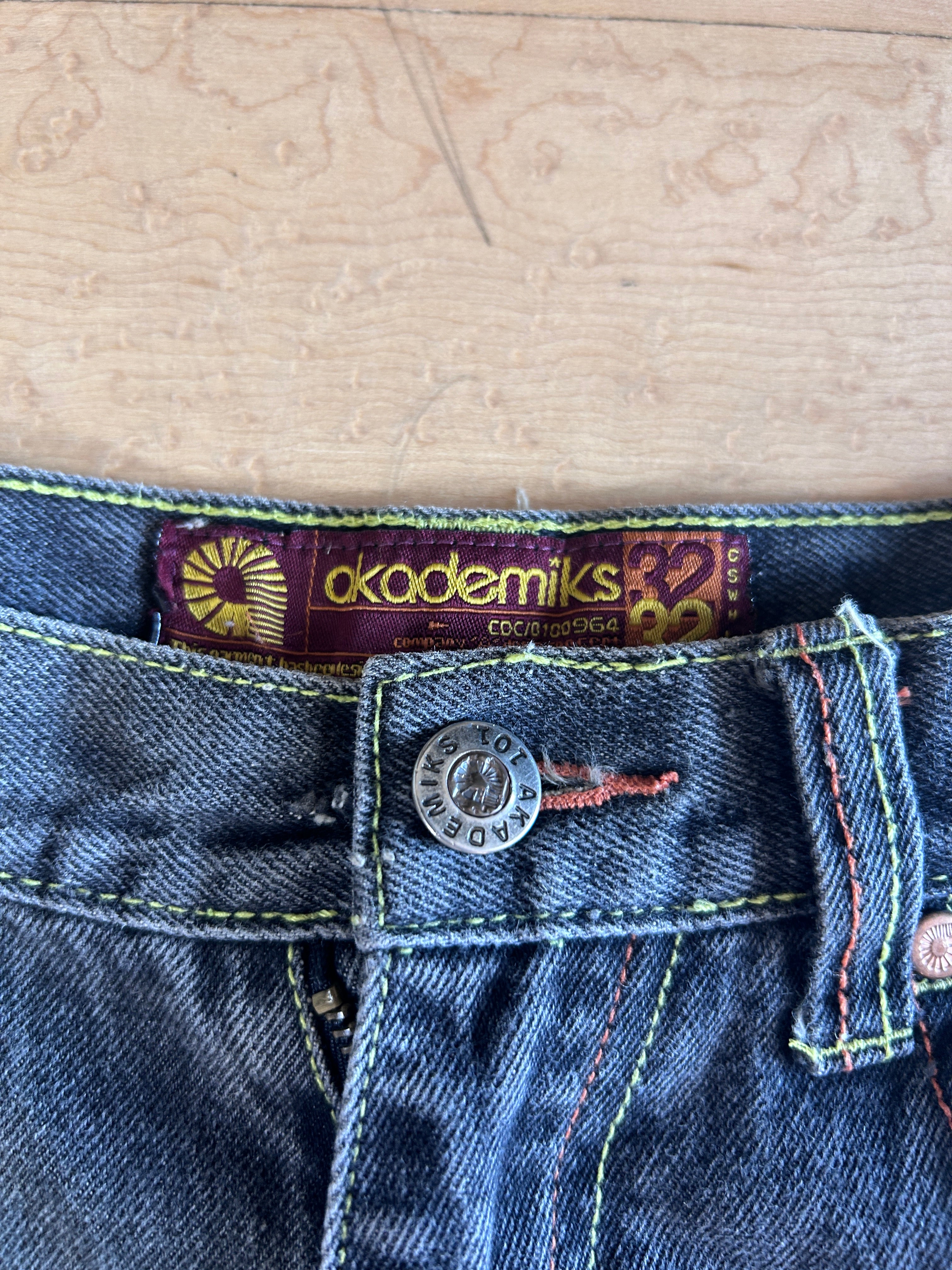 Akademics jeans 32x32