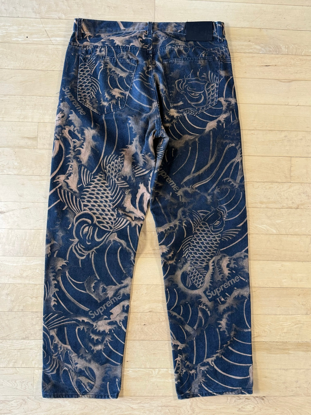 Supreme Koi Fish pants 32x32