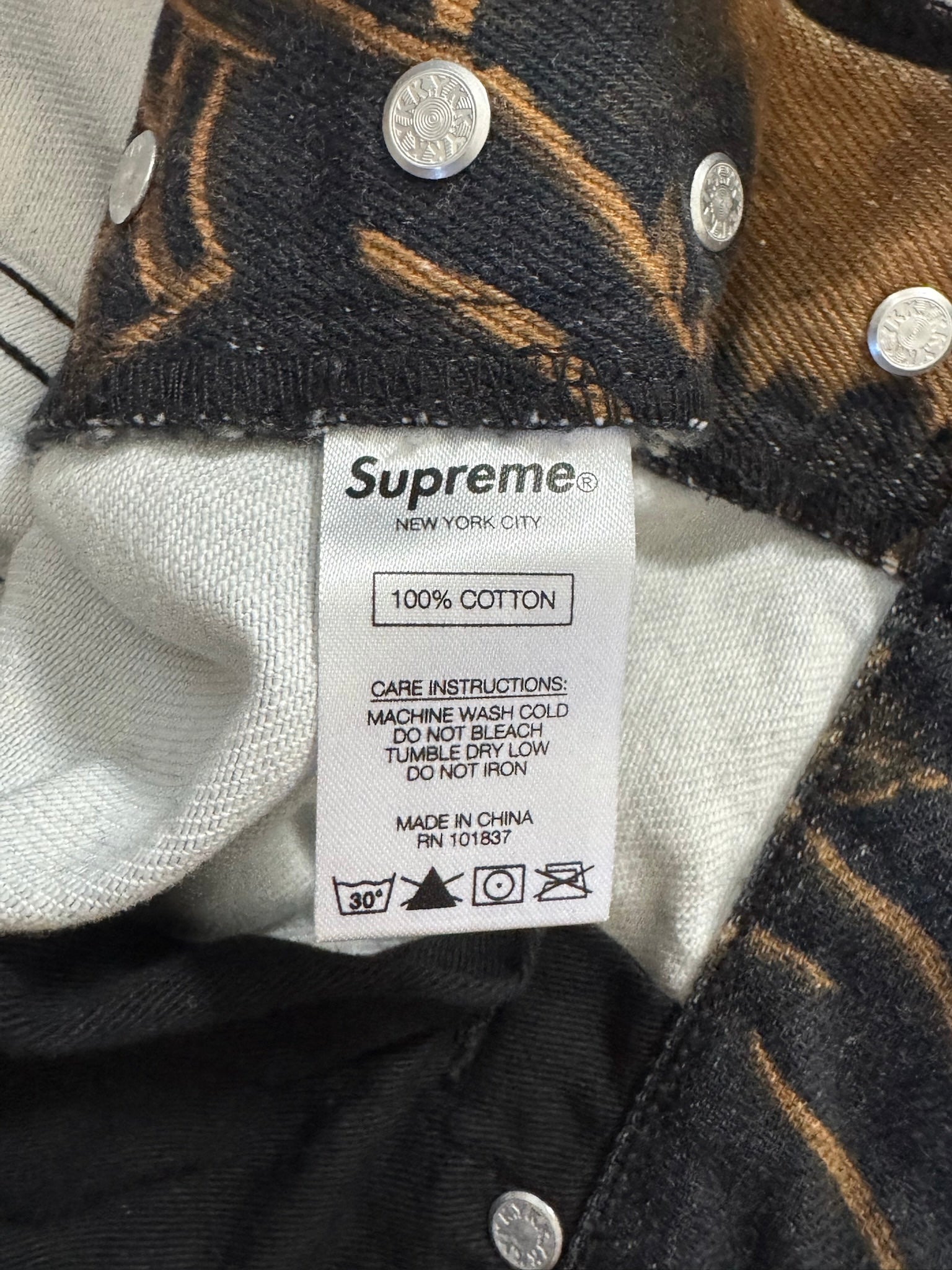 Supreme Koi Fish pants 32x32