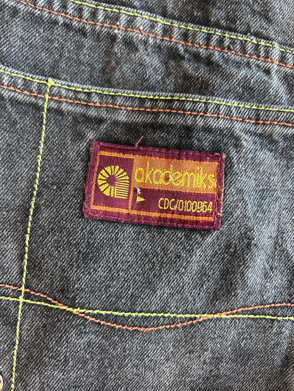 Akademics jeans 32x32