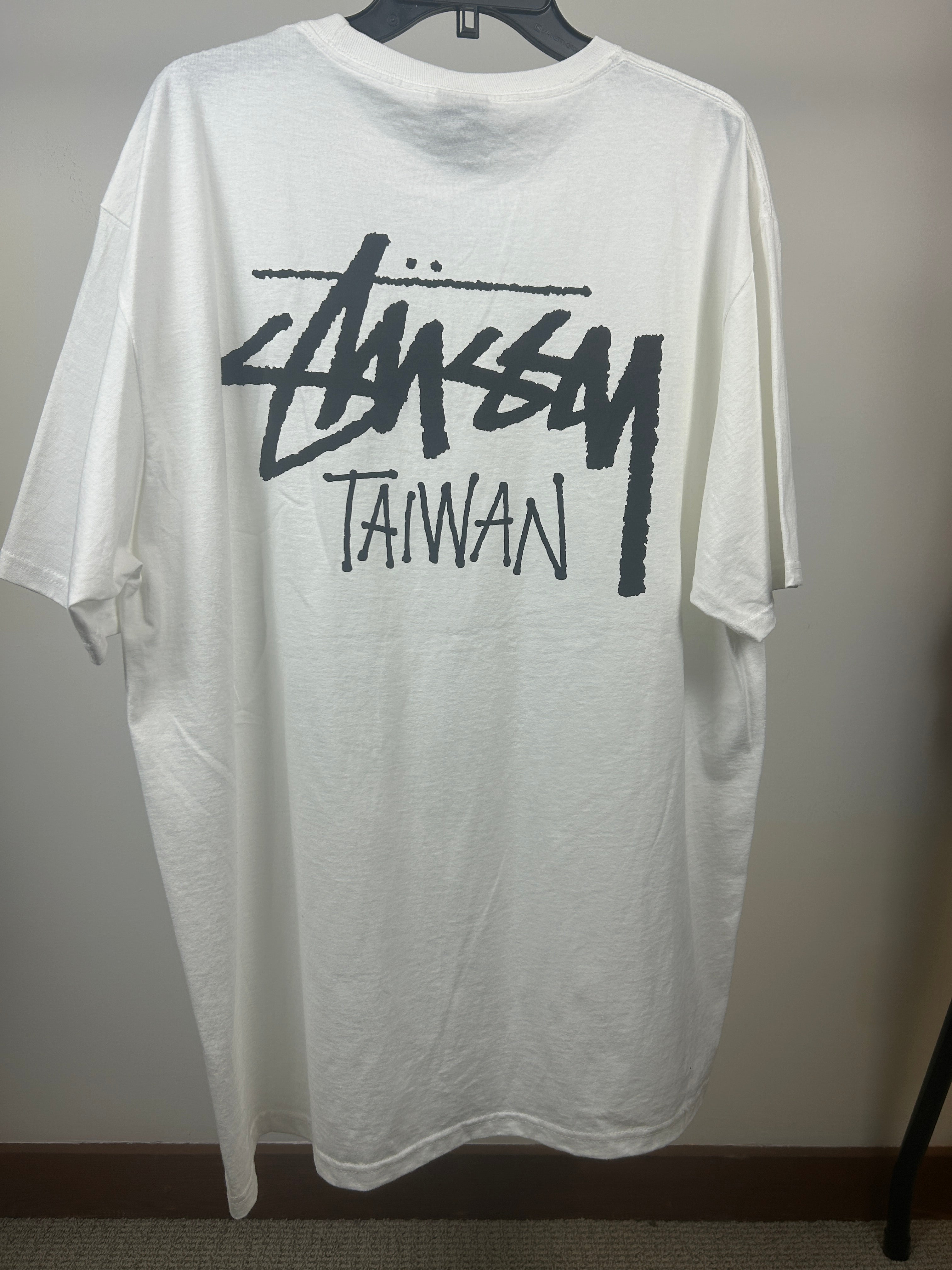 Stussy taiwan shirt - size xl