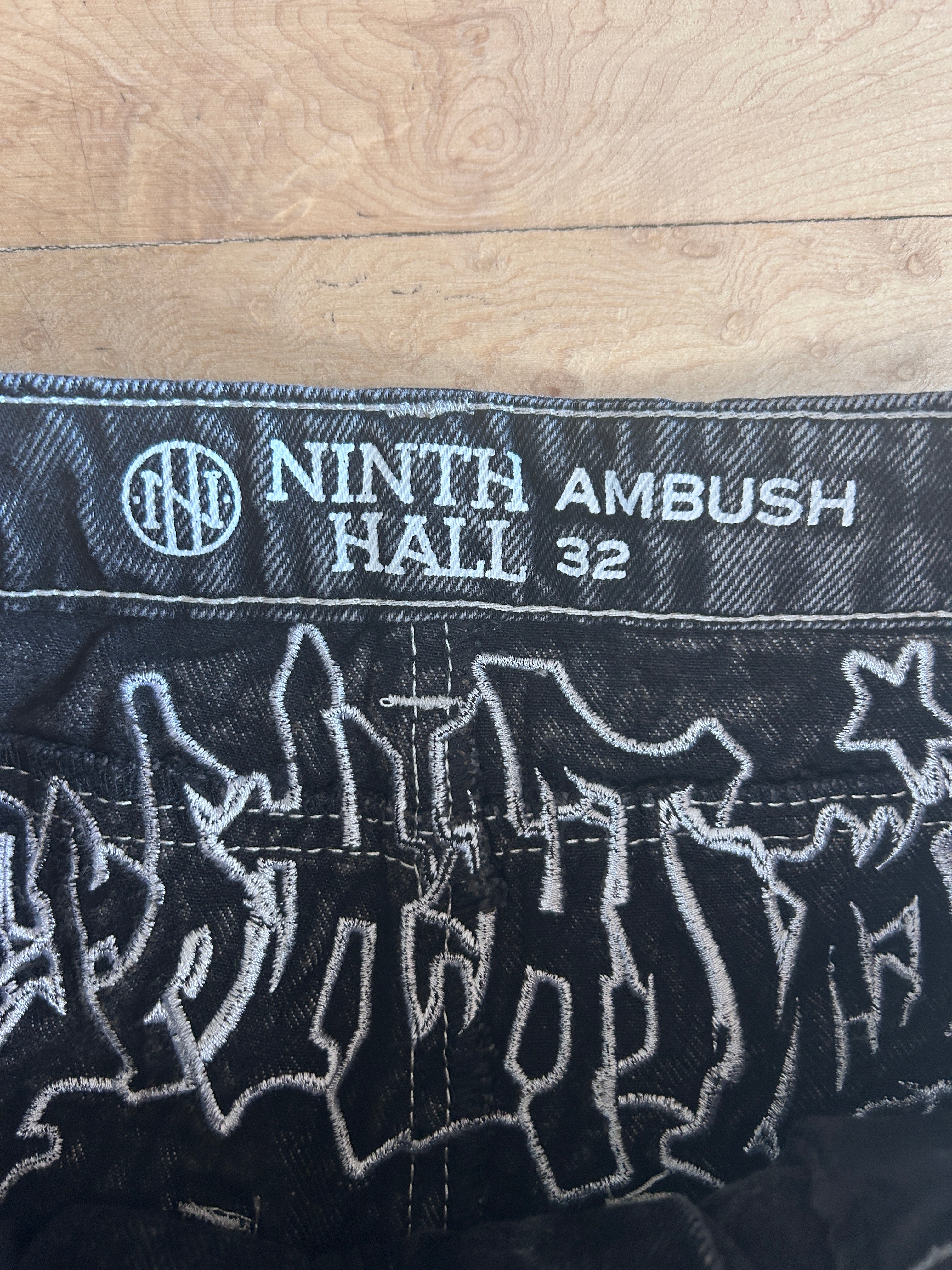 Black ninth hall jeans 32x32 black