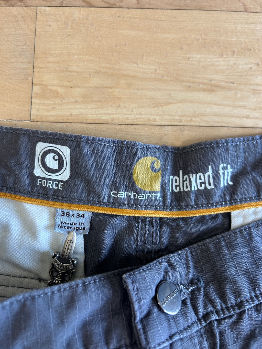 Carhart blue cargos relaxed fit 38x34 force