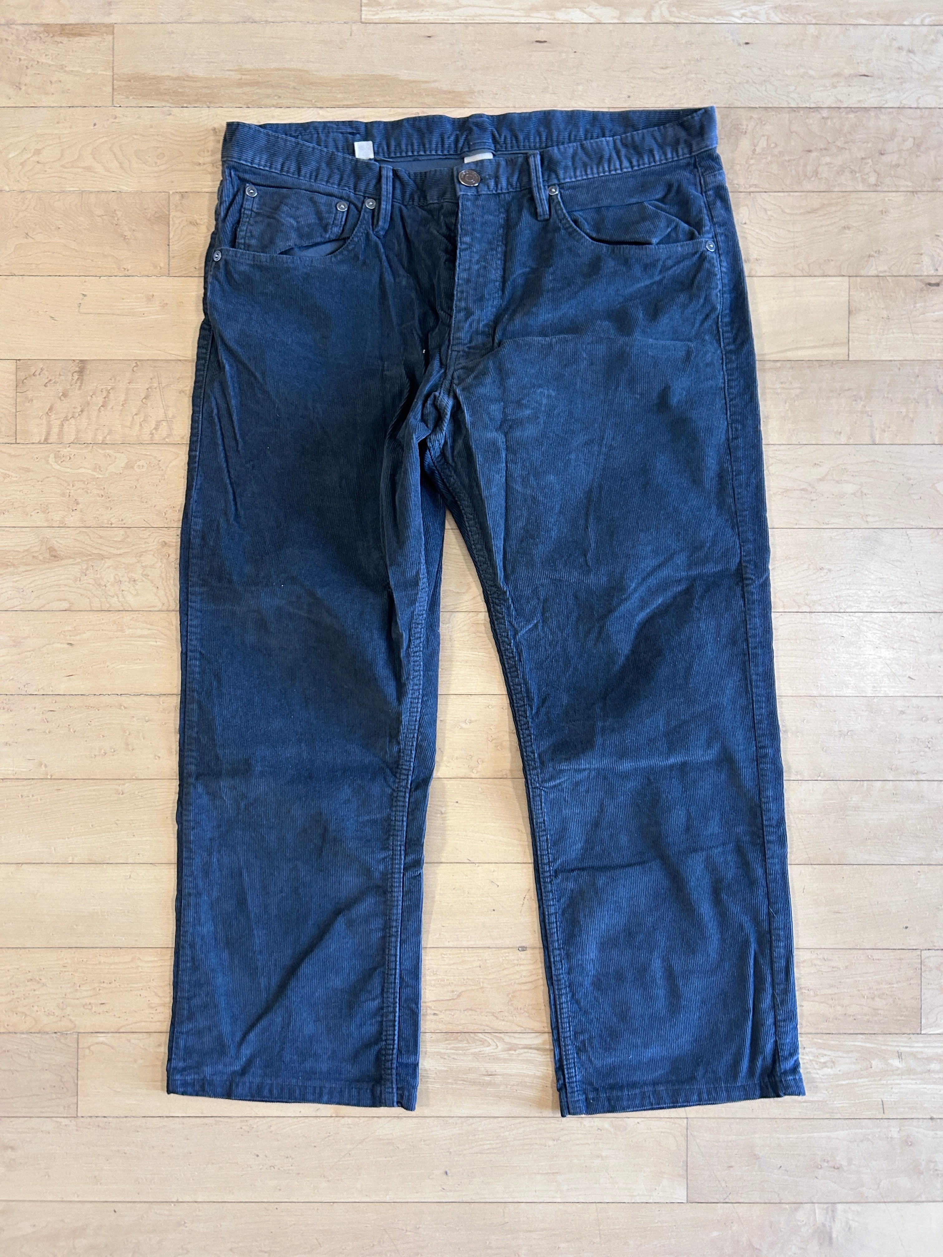 Burberry jeans 32x28