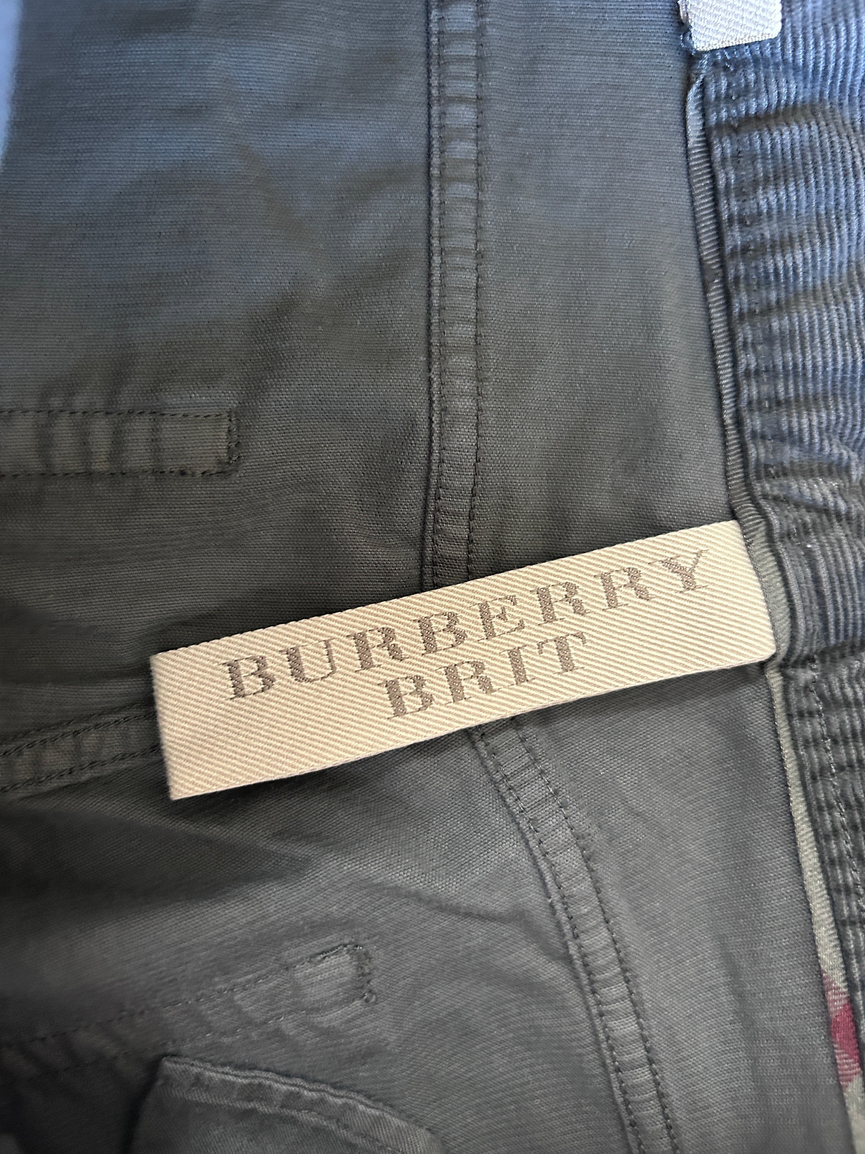Burberry jeans 32x28