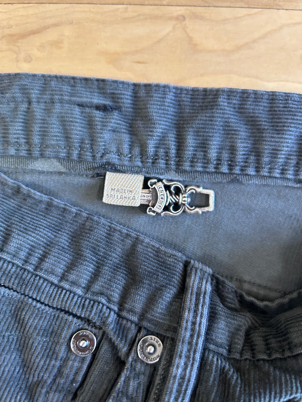 Burberry jeans 32x28
