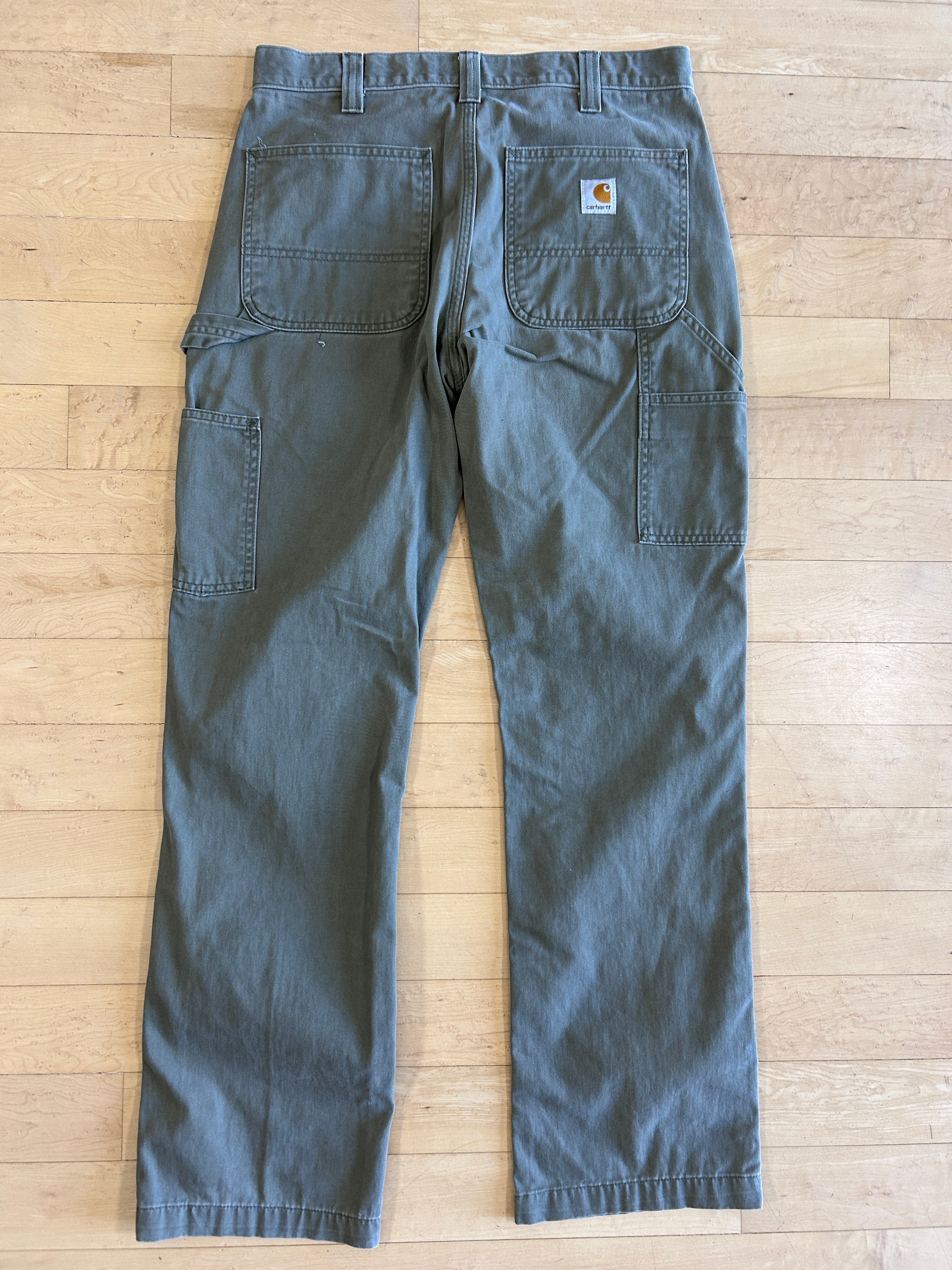 Carhartt green jeans 32x32